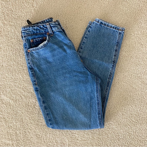 Zara Jeans Zara Mom Fit High Waisted Jeans Poshmark